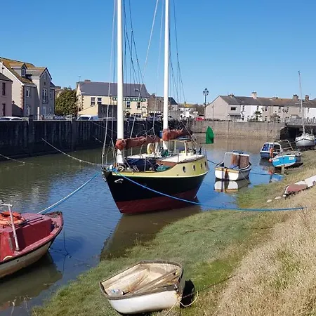 Port Haverigg Marina Village Holiday home